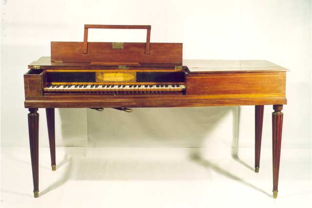 Tafelklavier Sébastian Erard, Paris 1786; spielbereit