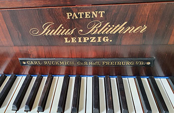 Tafelklavier Julius Blüthner #925