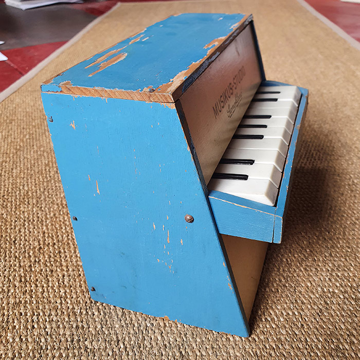 ToyPiano Musikus-Studio 'Gongklang', Pianino-Form, Klangstäbe