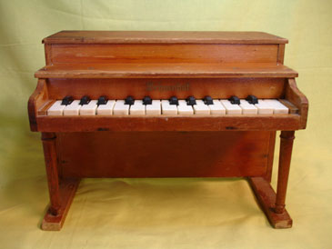 Toypiano Schoenhut