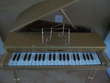 Toypiano Schoenhut goldene Serie